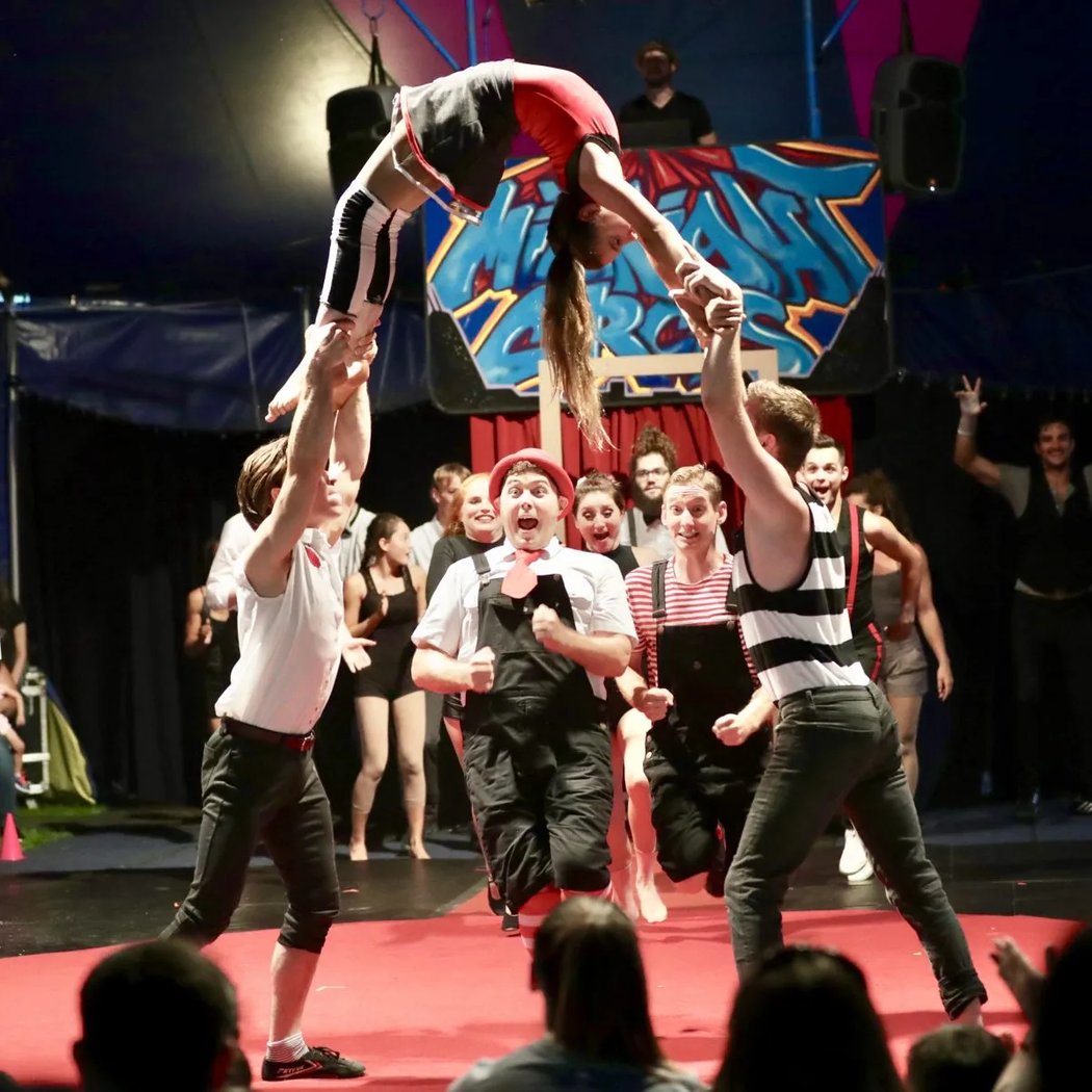 Midnight Circus 2